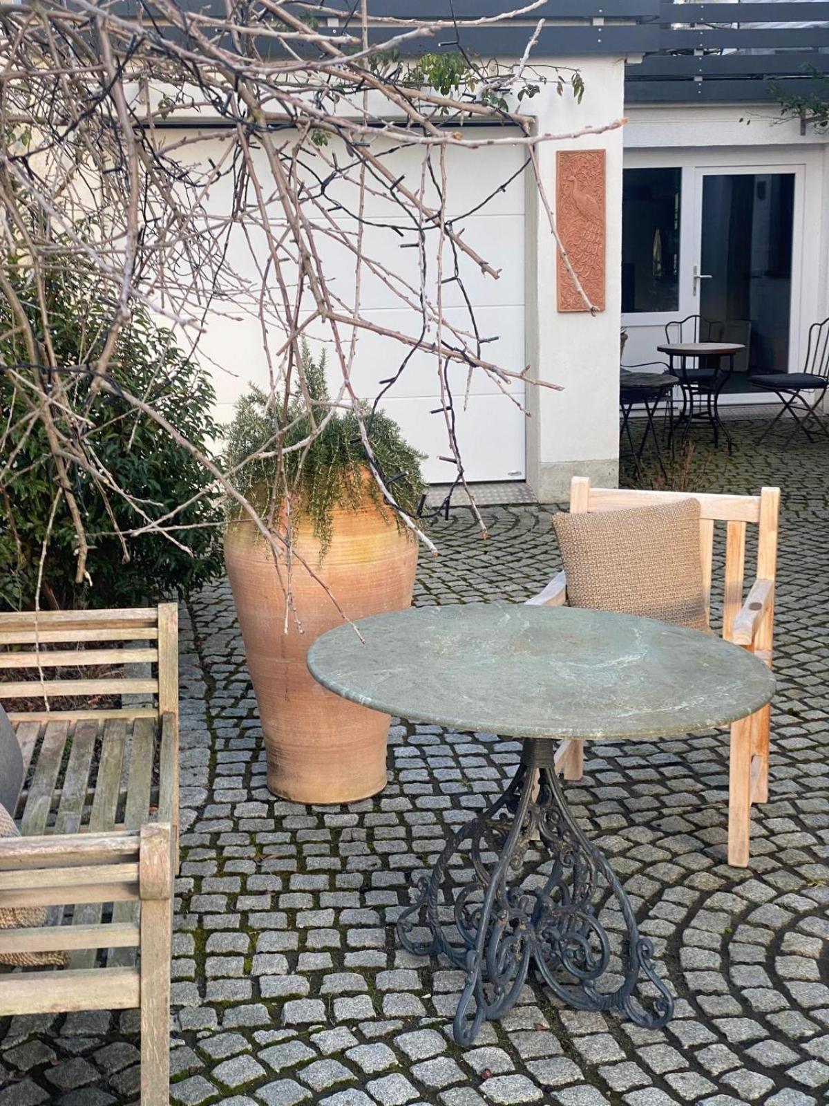 Bienenstube Apartment Venningen Exterior photo
